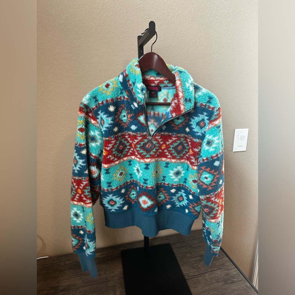 Rock and roll cowgirl Aztec pullover size Medium